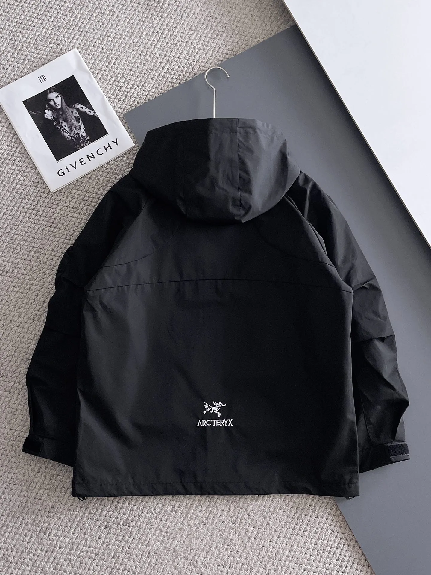 Same Style， ， 2026 New Arrival ，Original Premium Breathable ， ， ， Quality。 ， Sizes：M～3XL，